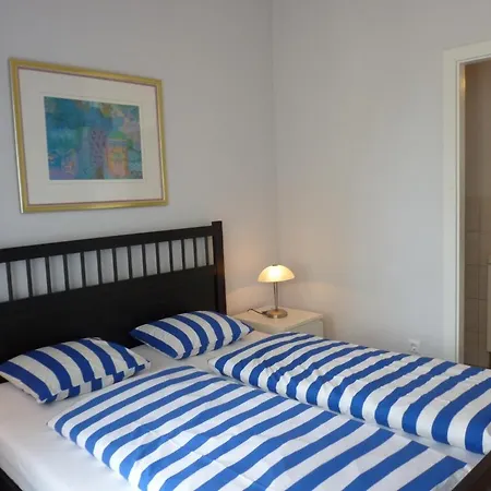 Seerose Bed and Breakfast 3*