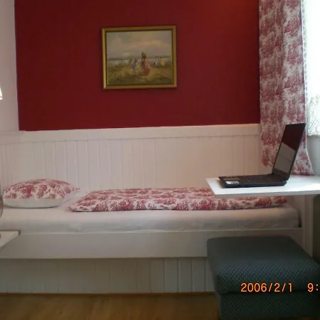 Bed and Breakfast Seerose